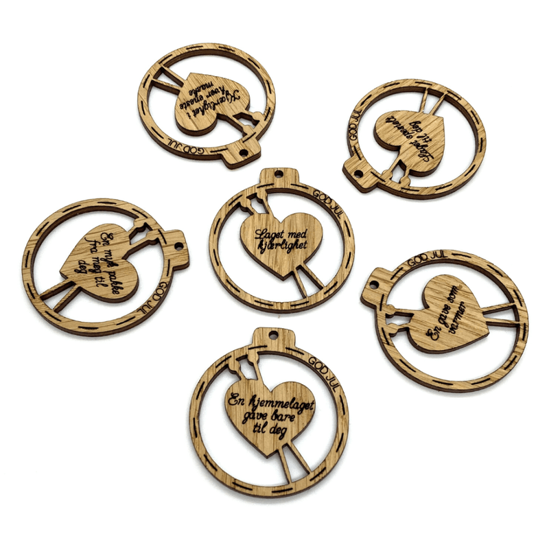 Gavemerker i tre (6 stk) God Jul